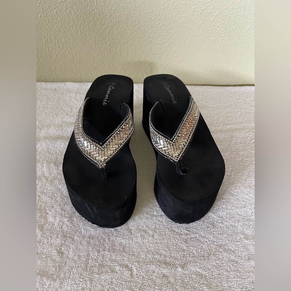 Cammie Black Platform Flip Flop Sandals with decorative rhinestones - Women’s 7
